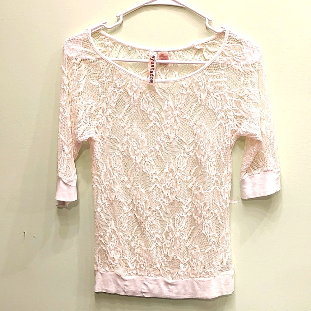 Eyeshadow Top